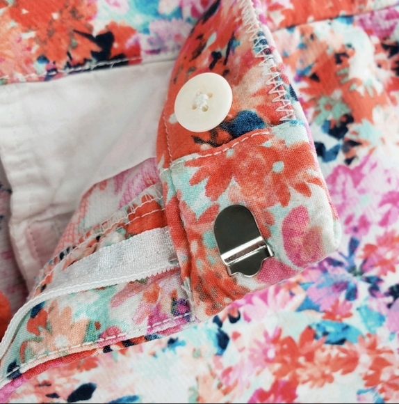 🌺 J.Crew Watercolor Floral Flat Front Shorts – Womens Size 0 – Resort Vacation - Picture 9 of 17